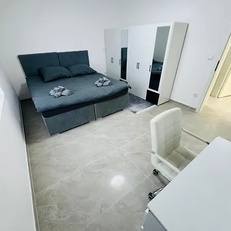 Luxury Ii Appartement *